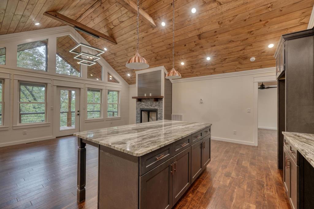 419116 Blue Ridge Residential
