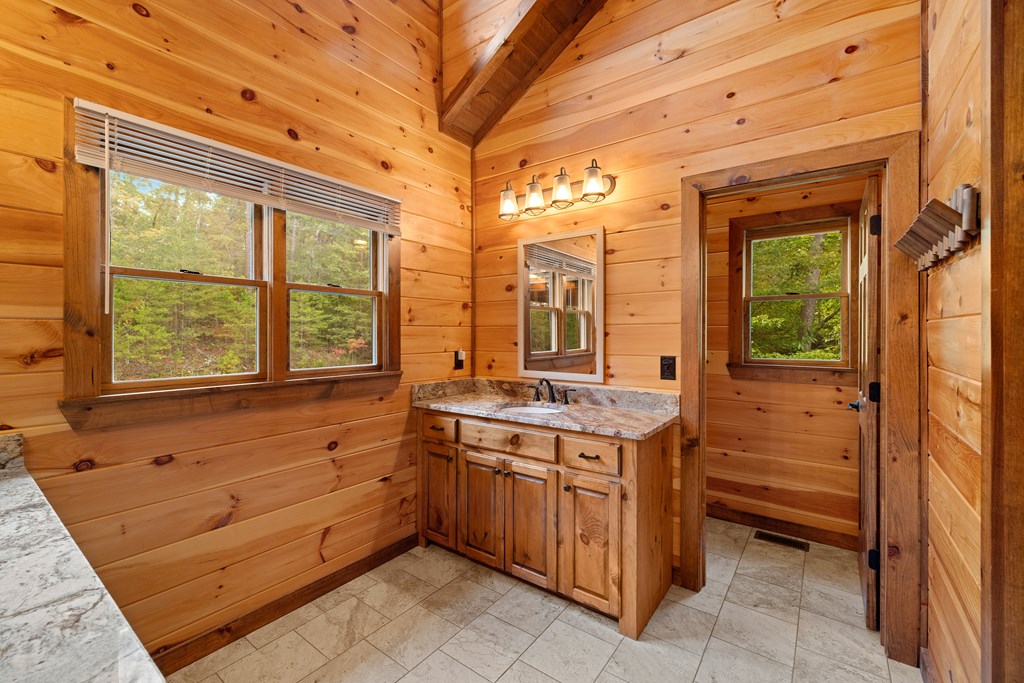 419117 Mineral Bluff Residential