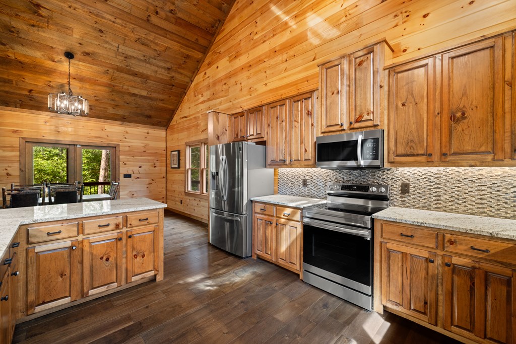 419117 Mineral Bluff Residential