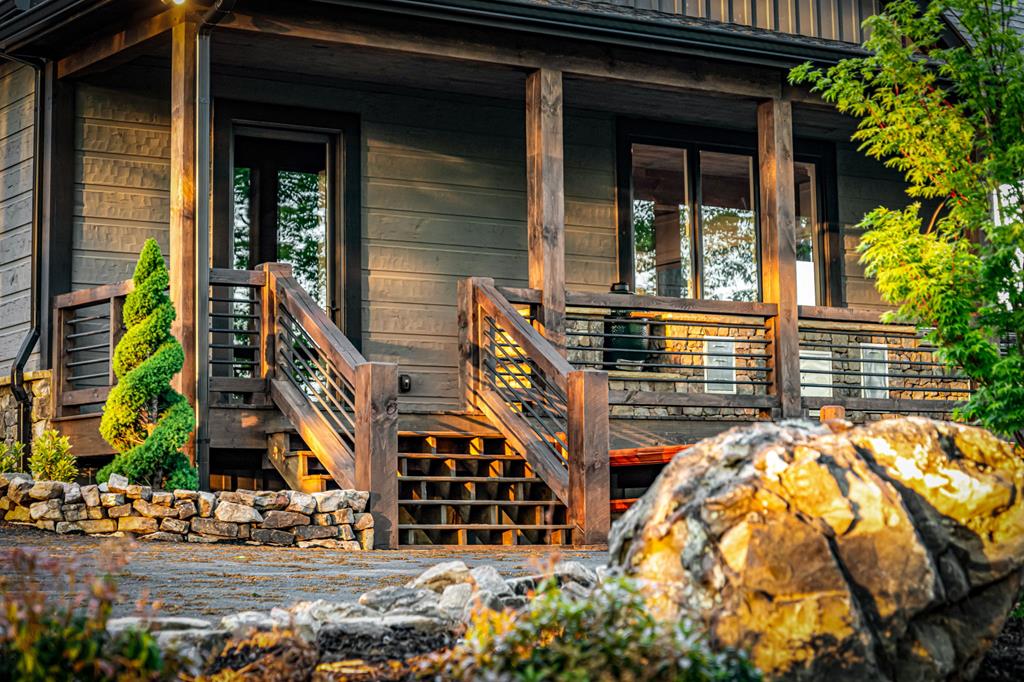 419121 Mineral Bluff Residential