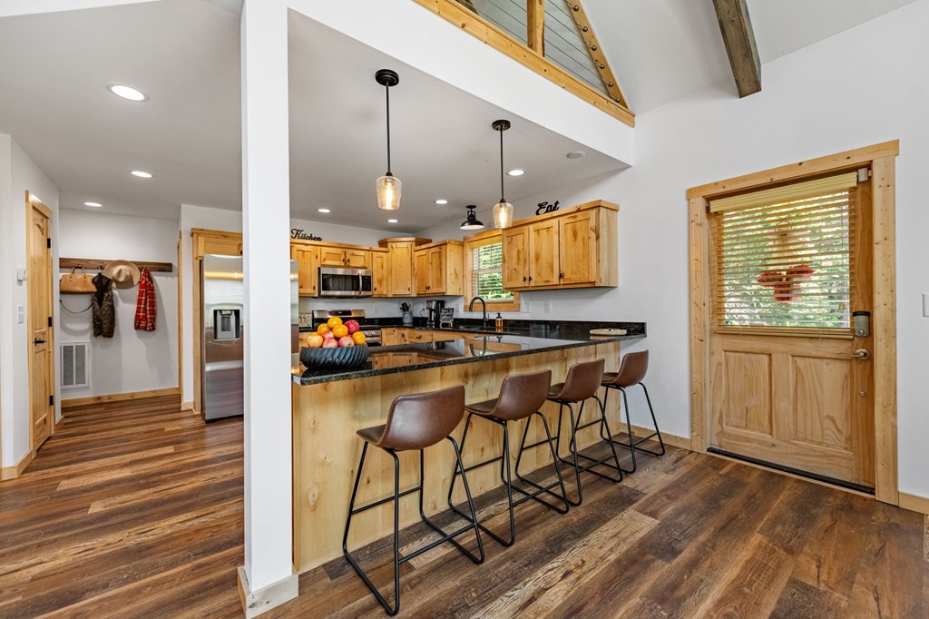 419127 Mineral Bluff Residential