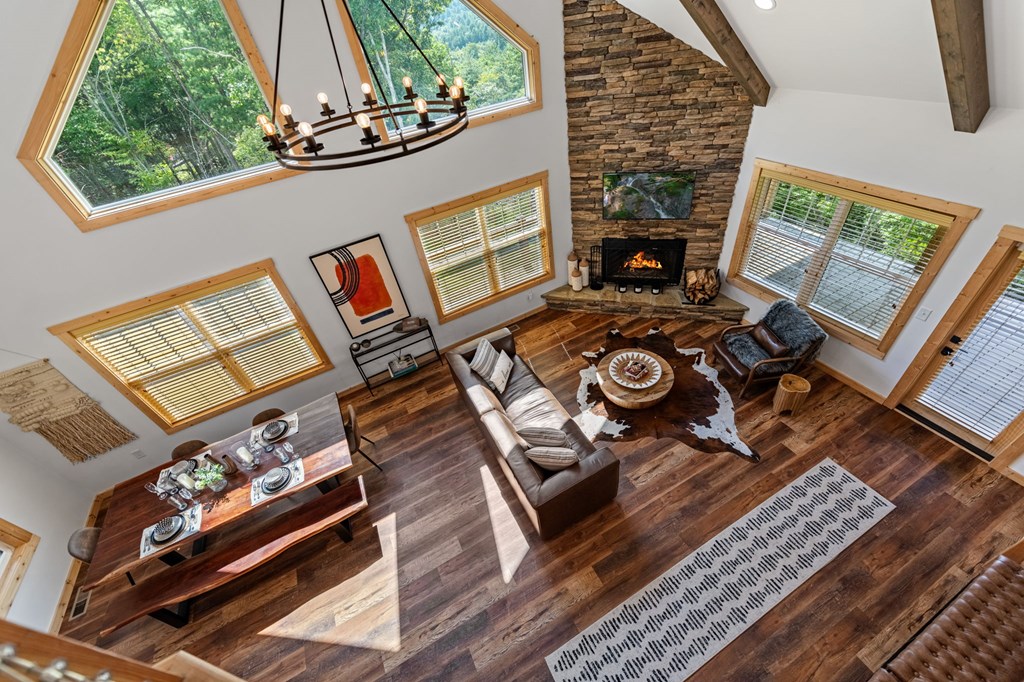 419127 Mineral Bluff Residential