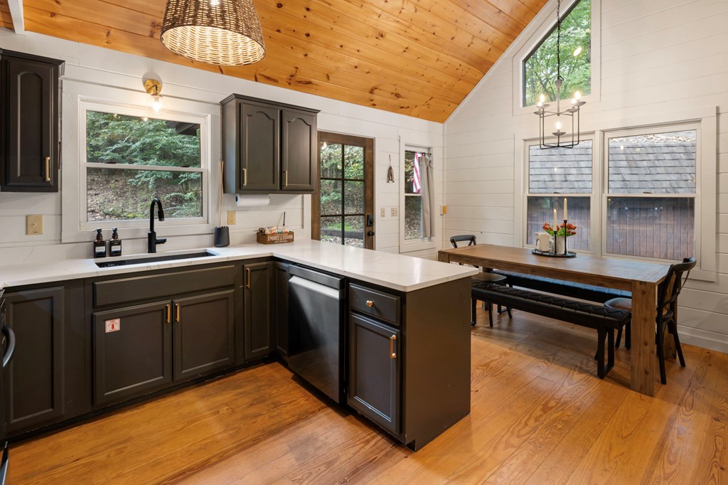 419137 Blue Ridge Residential