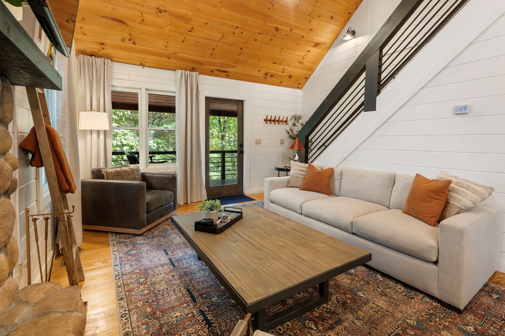 419137 Blue Ridge Residential
