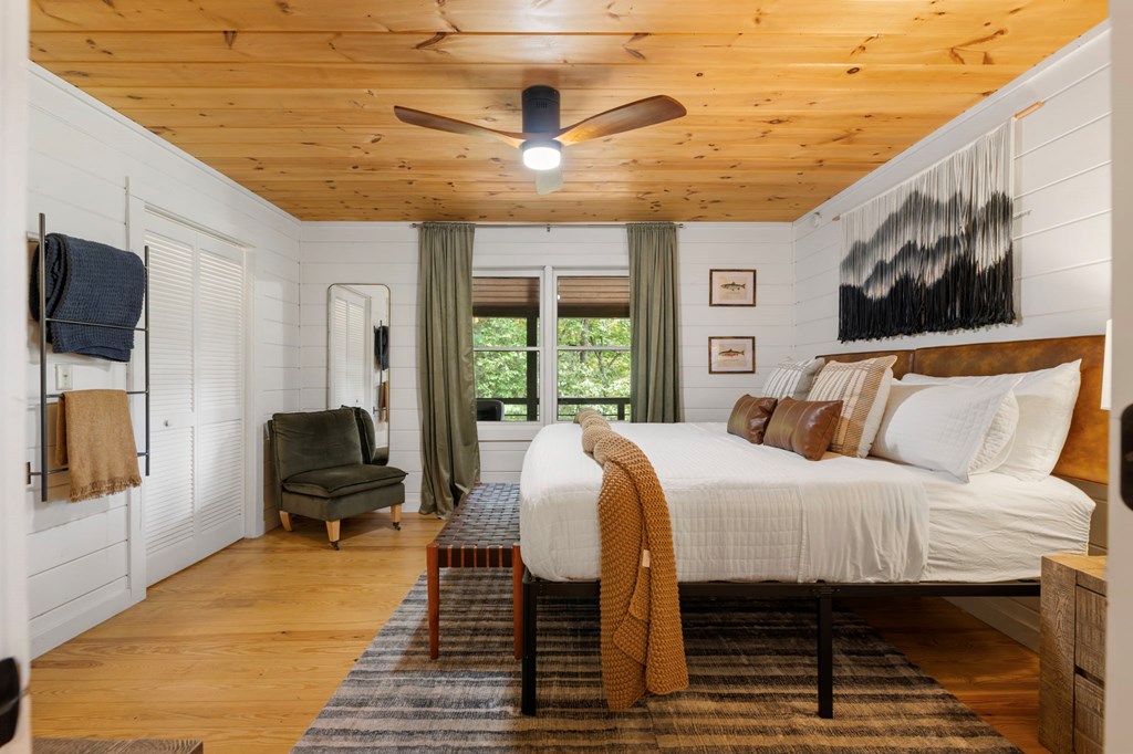 419137 Blue Ridge Residential