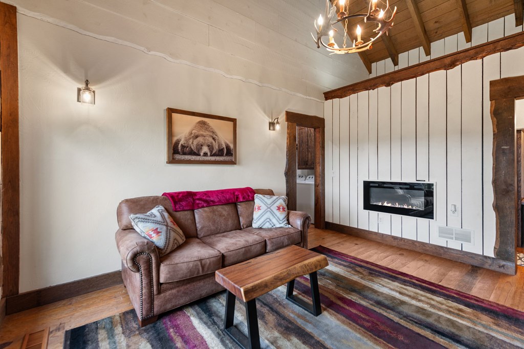 419145 Blue Ridge Residential
