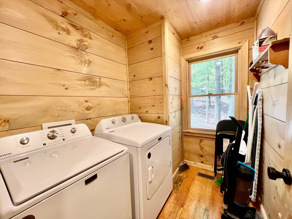 419148 Blue Ridge Residential
