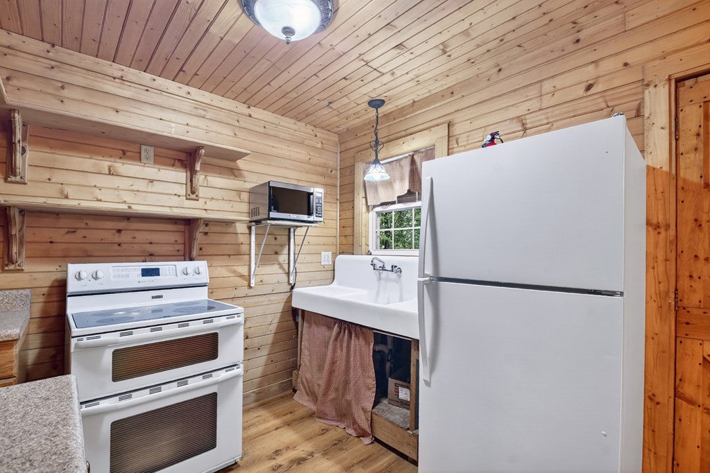 419150 Blairsville Residential