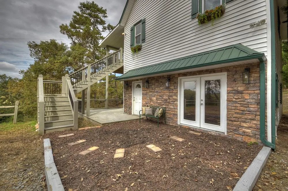 419161 Blue Ridge Residential