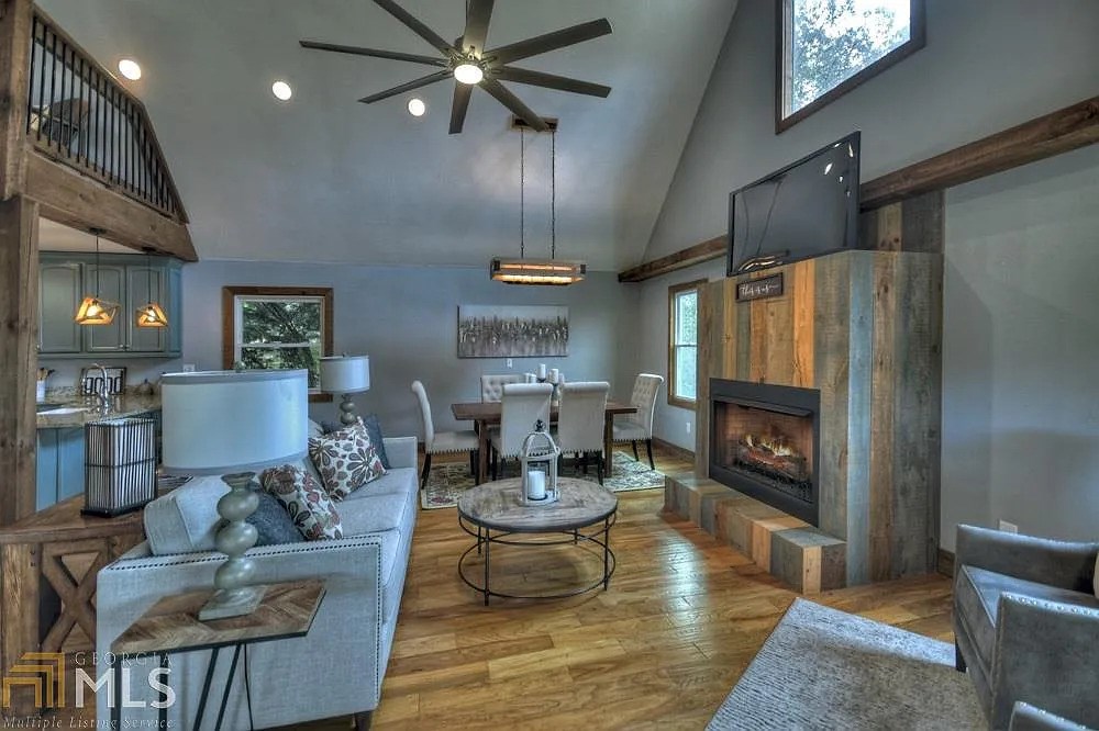 419161 Blue Ridge Residential
