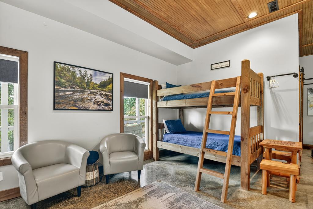 419161 Blue Ridge Residential