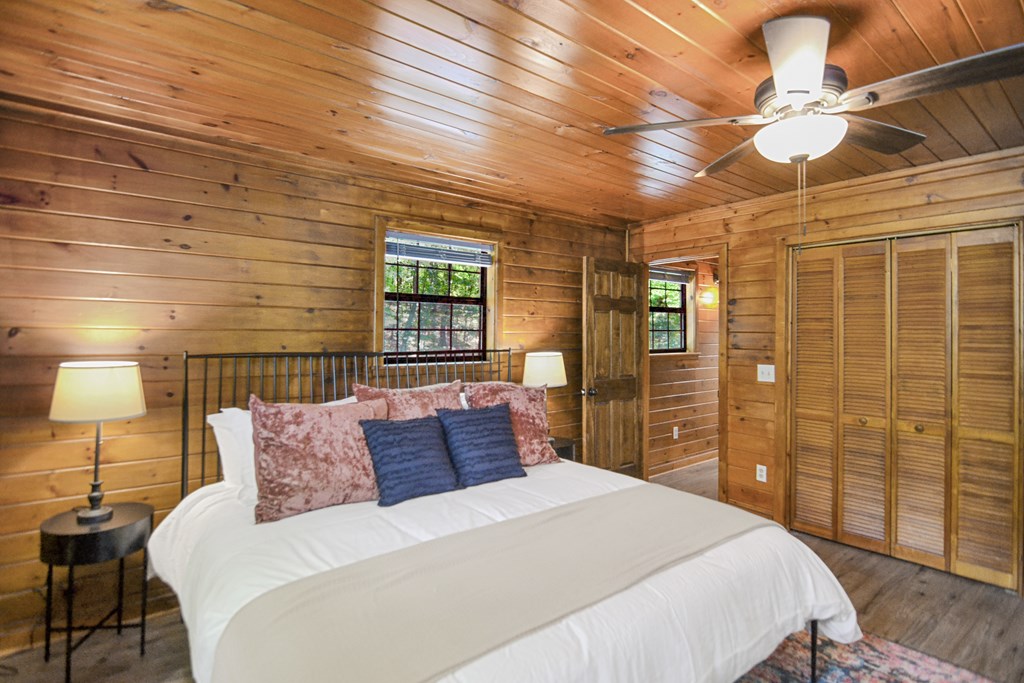 419169 Blue Ridge Residential