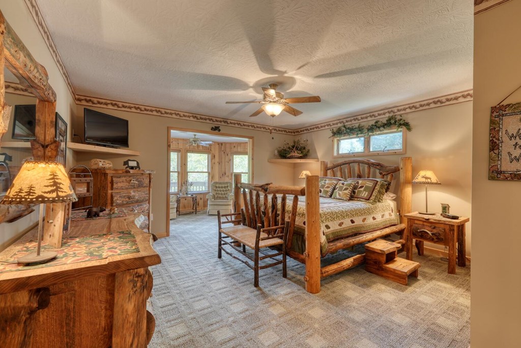 419170 Hayesville Residential