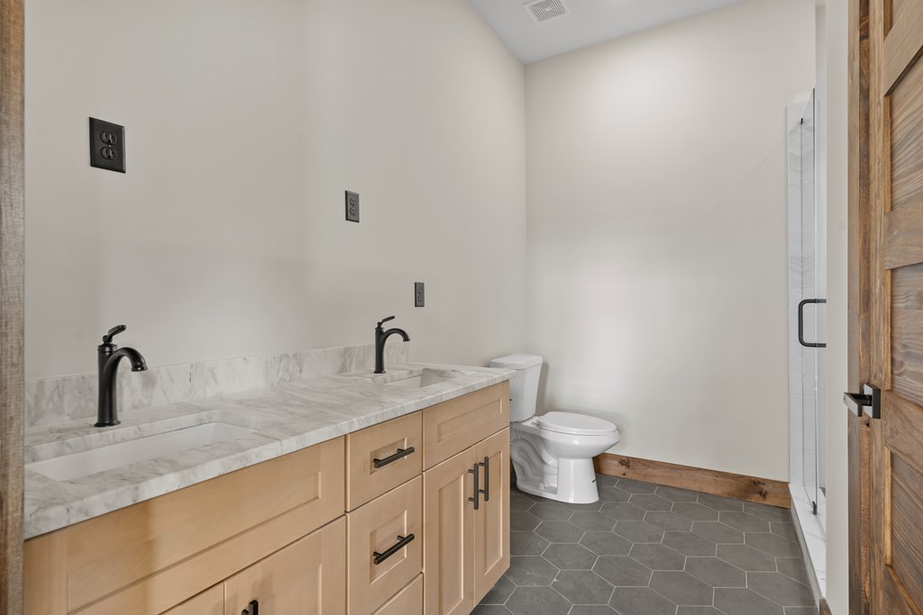 419171 Mineral Bluff Residential