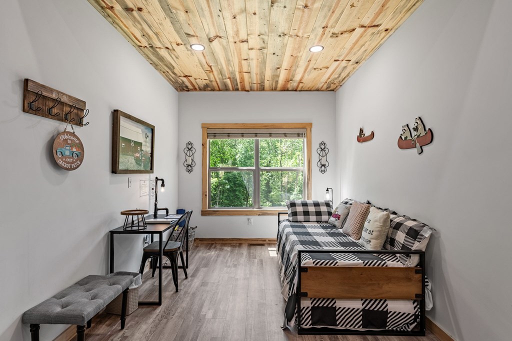 419175 Blue Ridge Residential