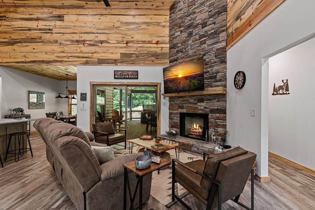 419175 Blue Ridge Residential