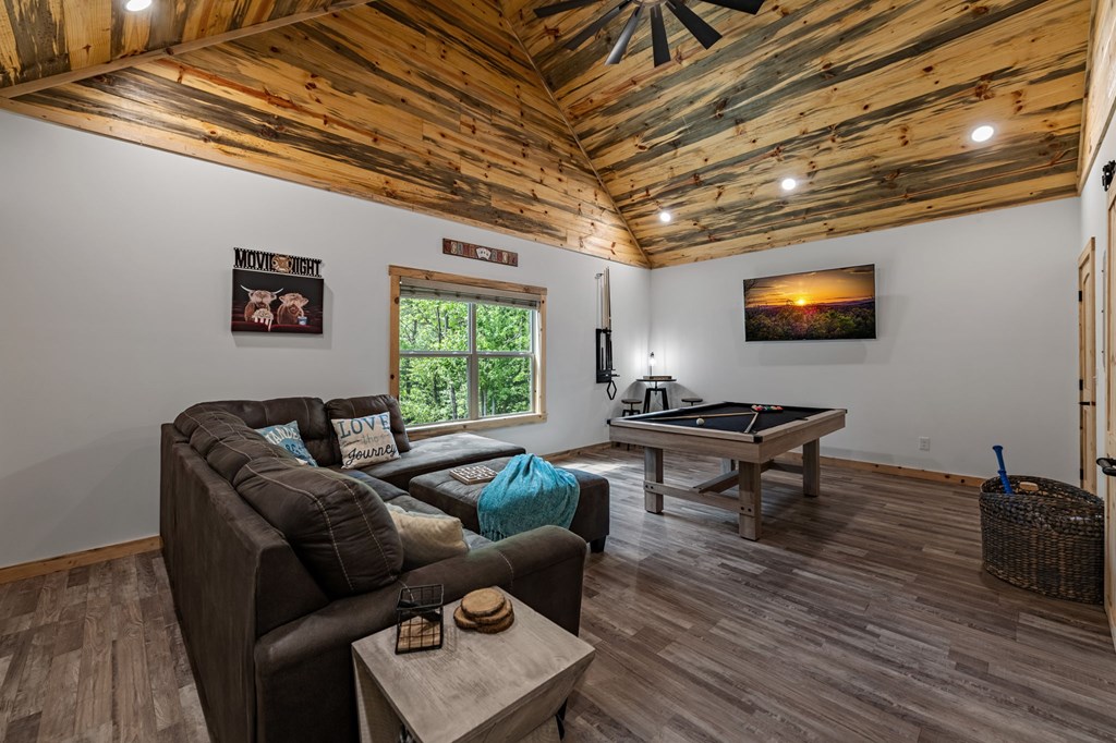 419175 Blue Ridge Residential