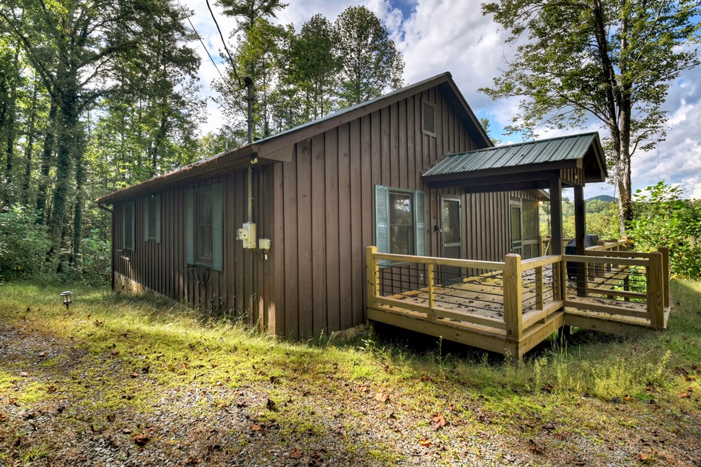419190 Mineral Bluff Residential