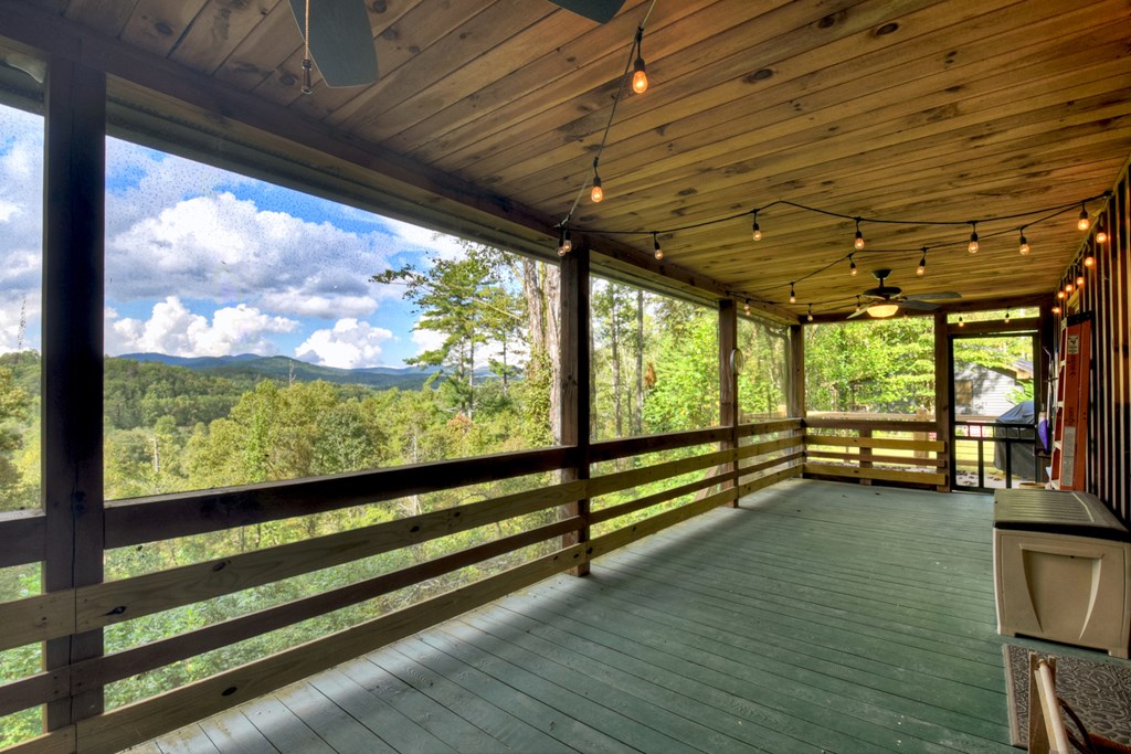 419190 Mineral Bluff Residential