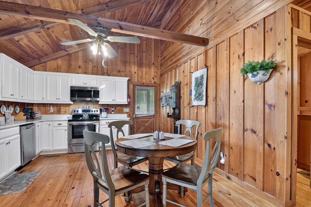 419190 Mineral Bluff Residential