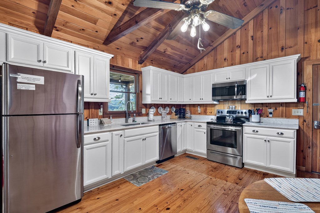 419190 Mineral Bluff Residential