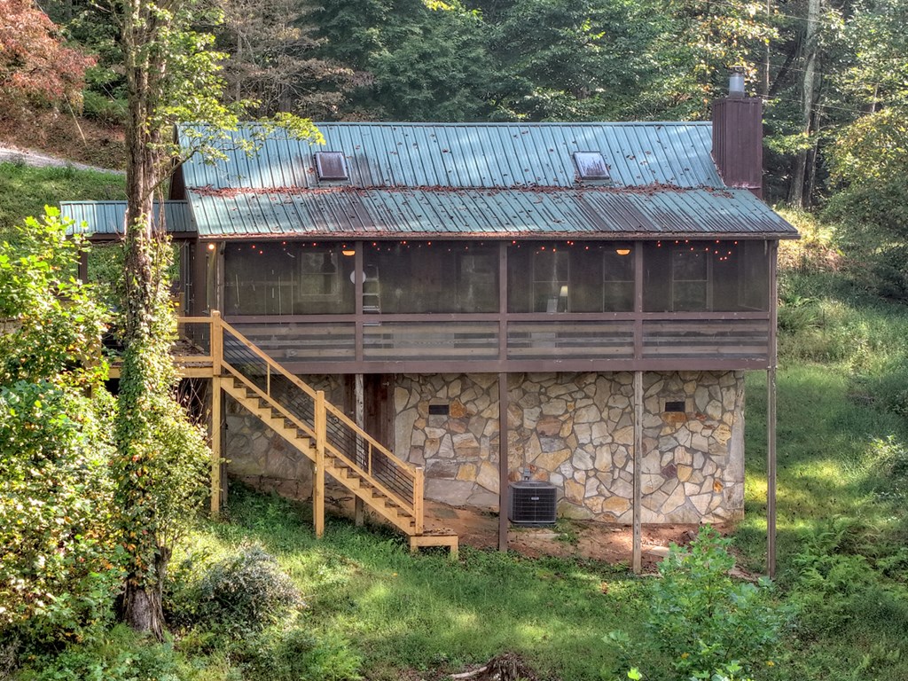 419190 Mineral Bluff Residential