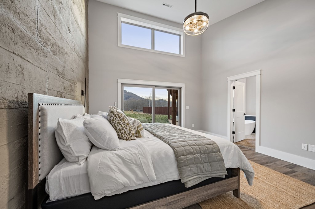 419192 Morganton Residential