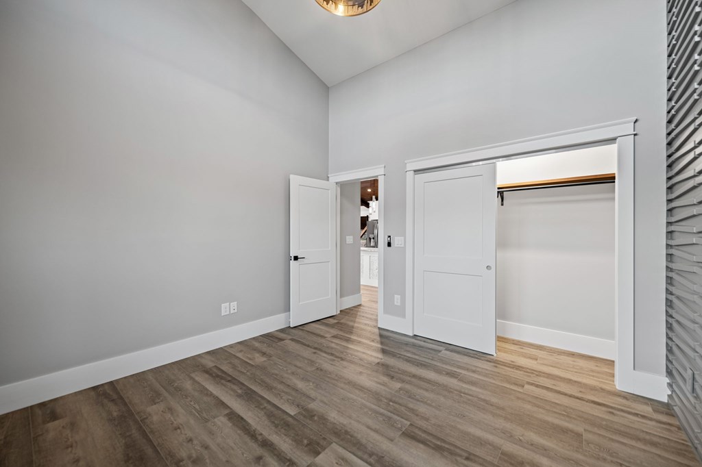 419192 Morganton Residential
