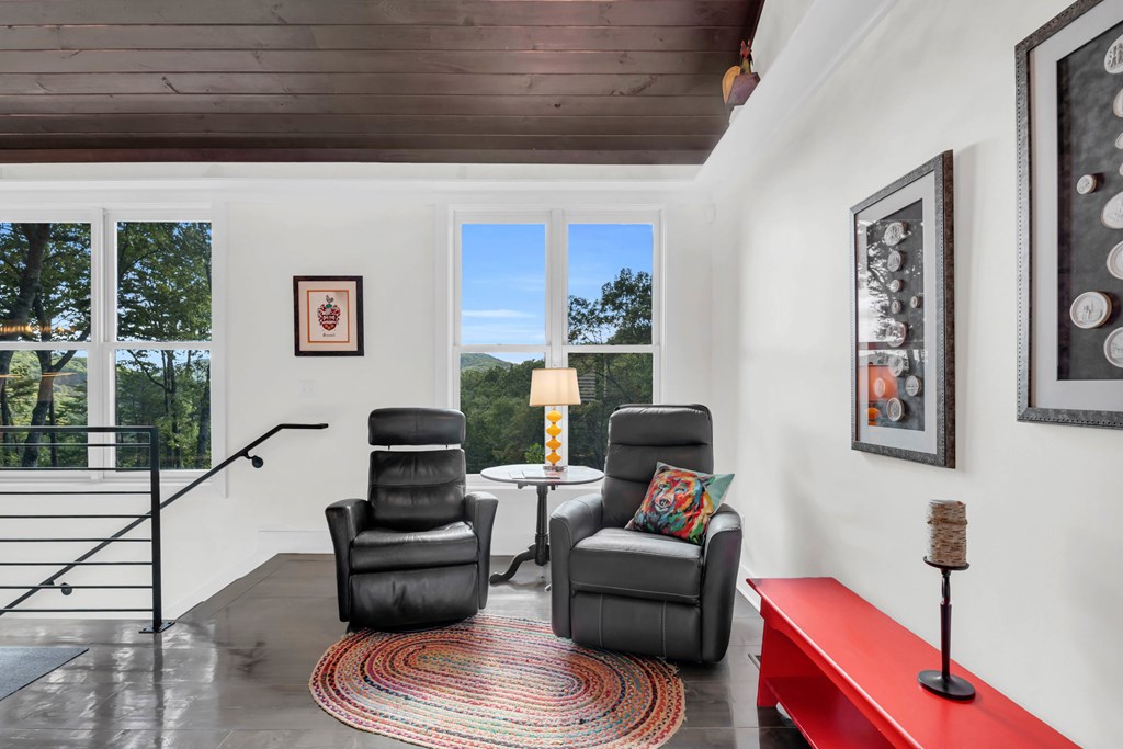 419196 Cherry Log Residential