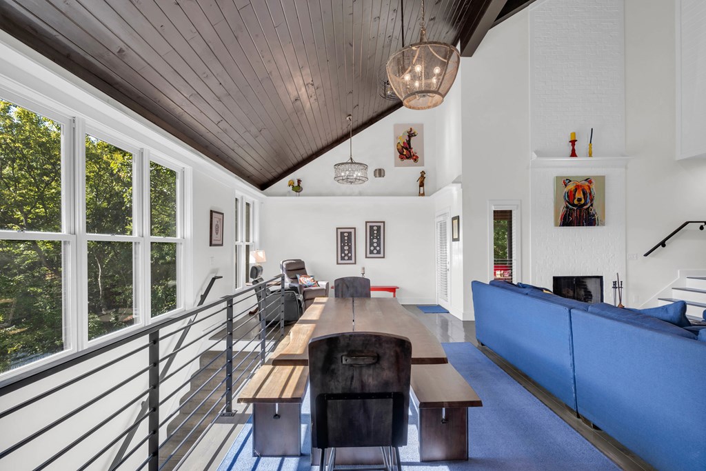 419196 Cherry Log Residential