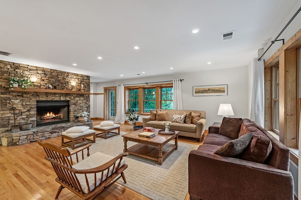 419210 Ellijay Residential