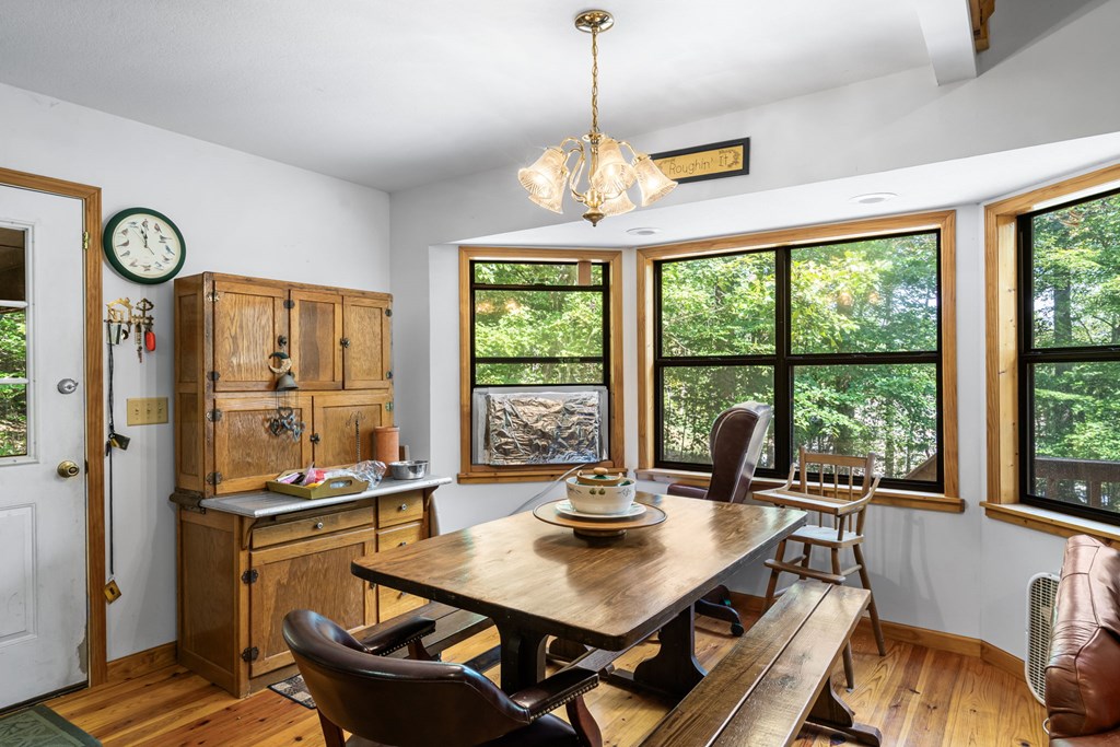 419212 Young Harris Residential