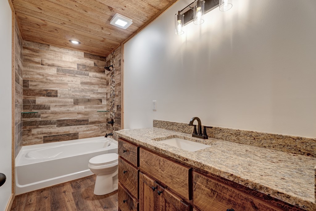419215 Epworth Residential