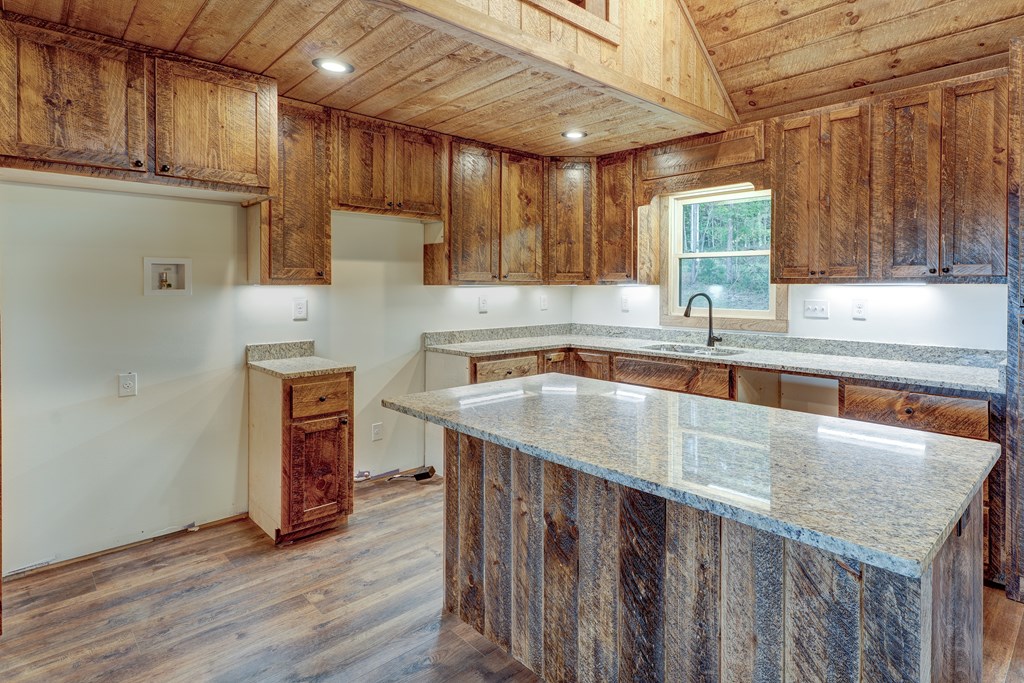 419215 Epworth Residential