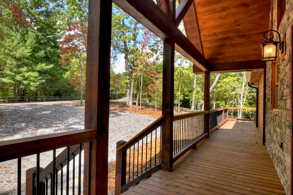 419236 Mineral Bluff Residential