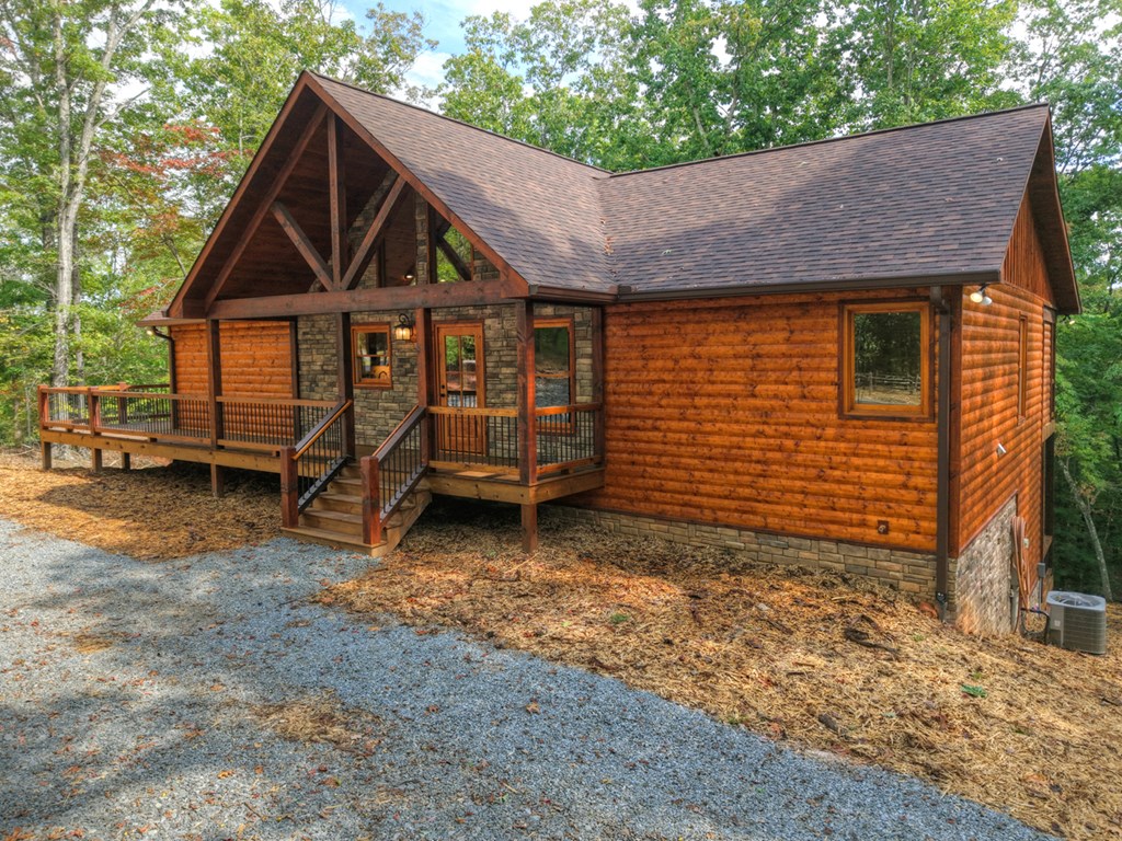 419236 Mineral Bluff Residential