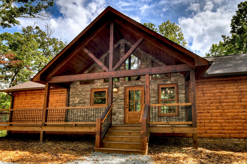 419236 Mineral Bluff Residential