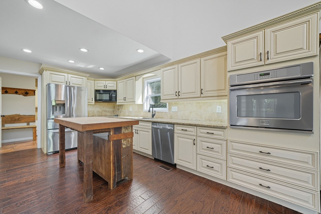 419249 Ellijay Residential