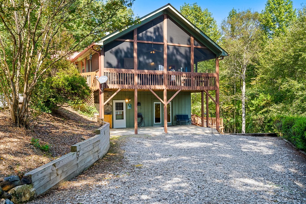 419252 Mineral Bluff Residential