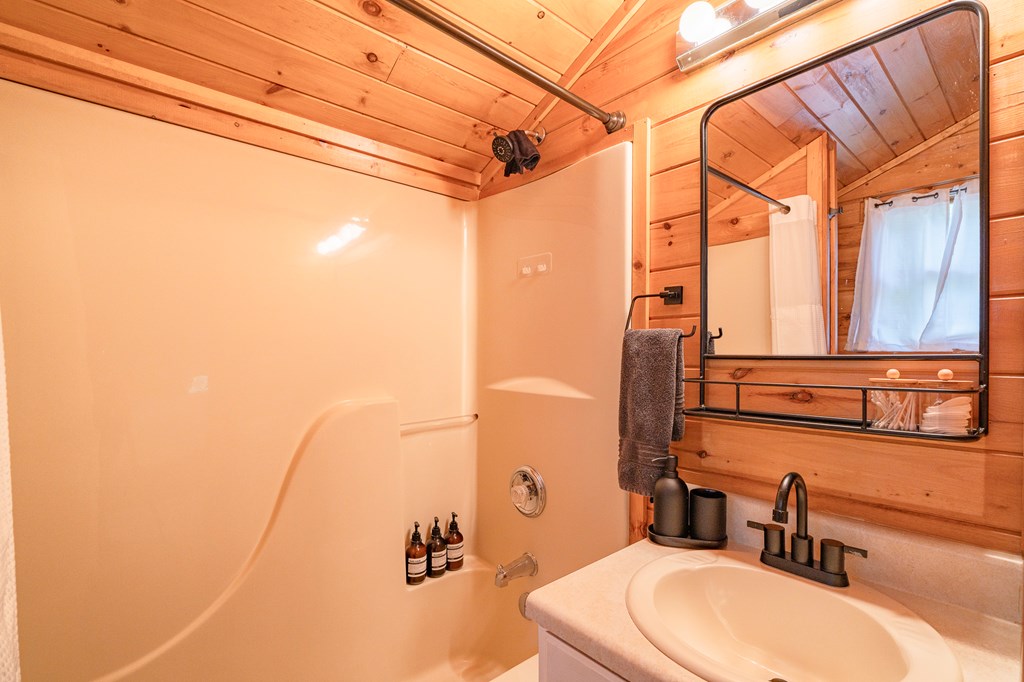 419260 Blairsville Residential