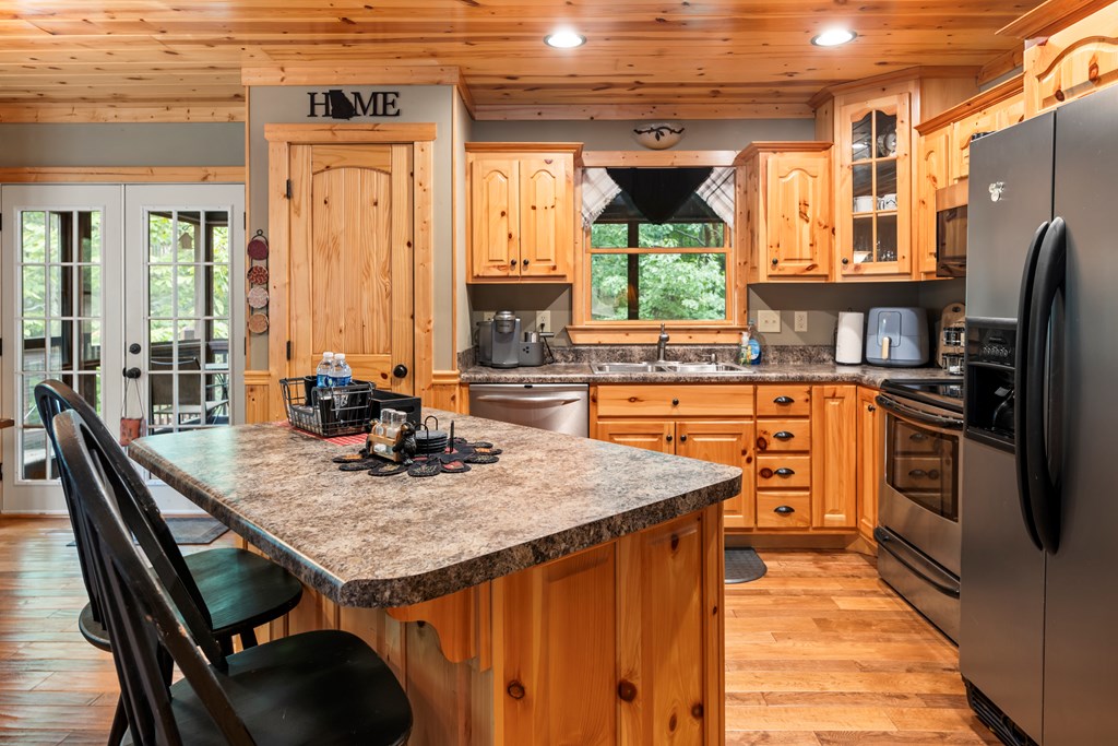419268 Ellijay Residential