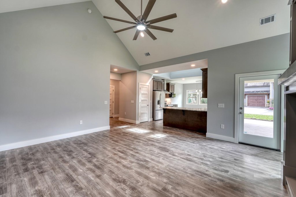 419276 Hiawassee Residential