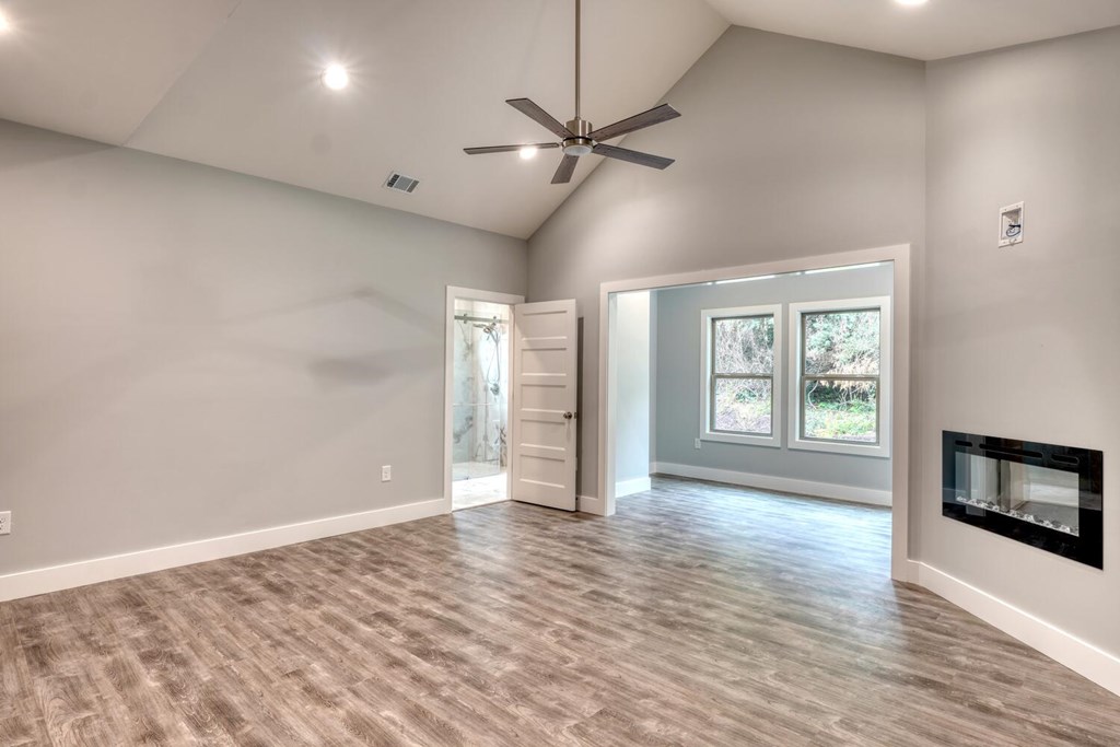 419276 Hiawassee Residential