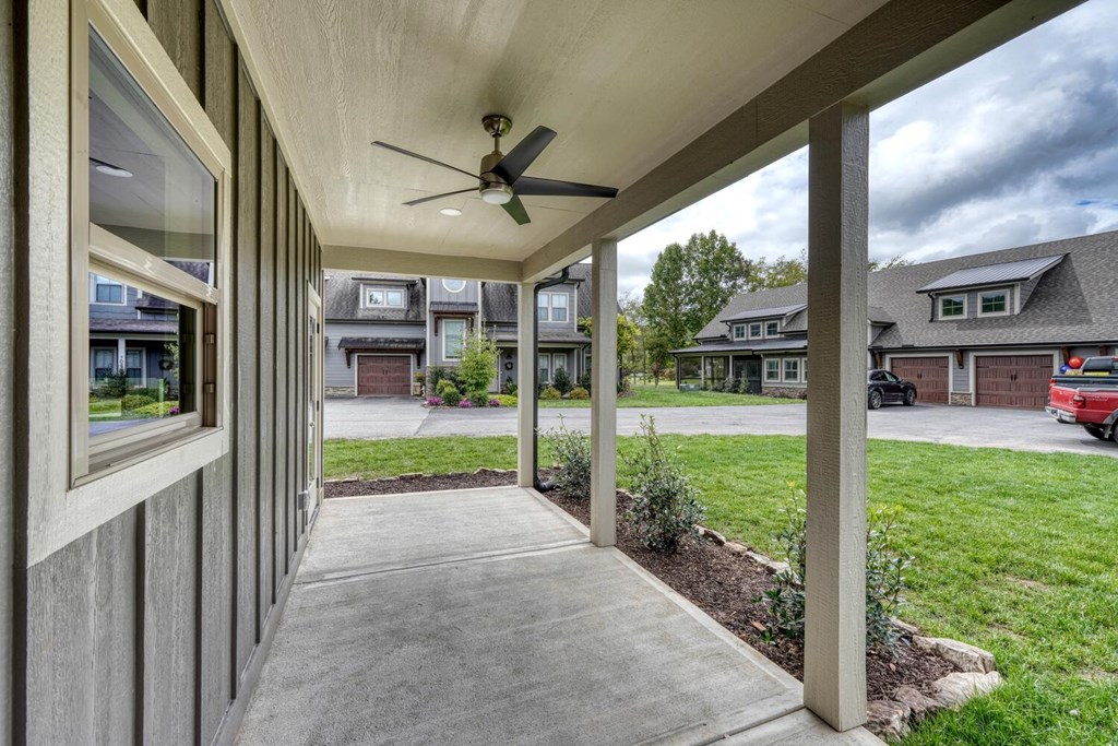 419276 Hiawassee Residential