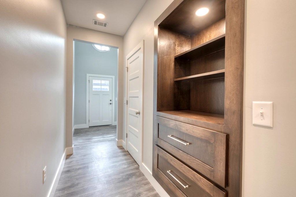 419276 Hiawassee Residential