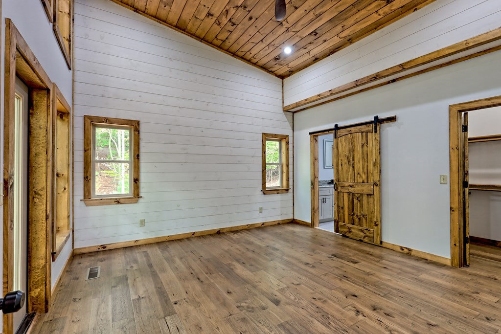419284 Morganton Residential