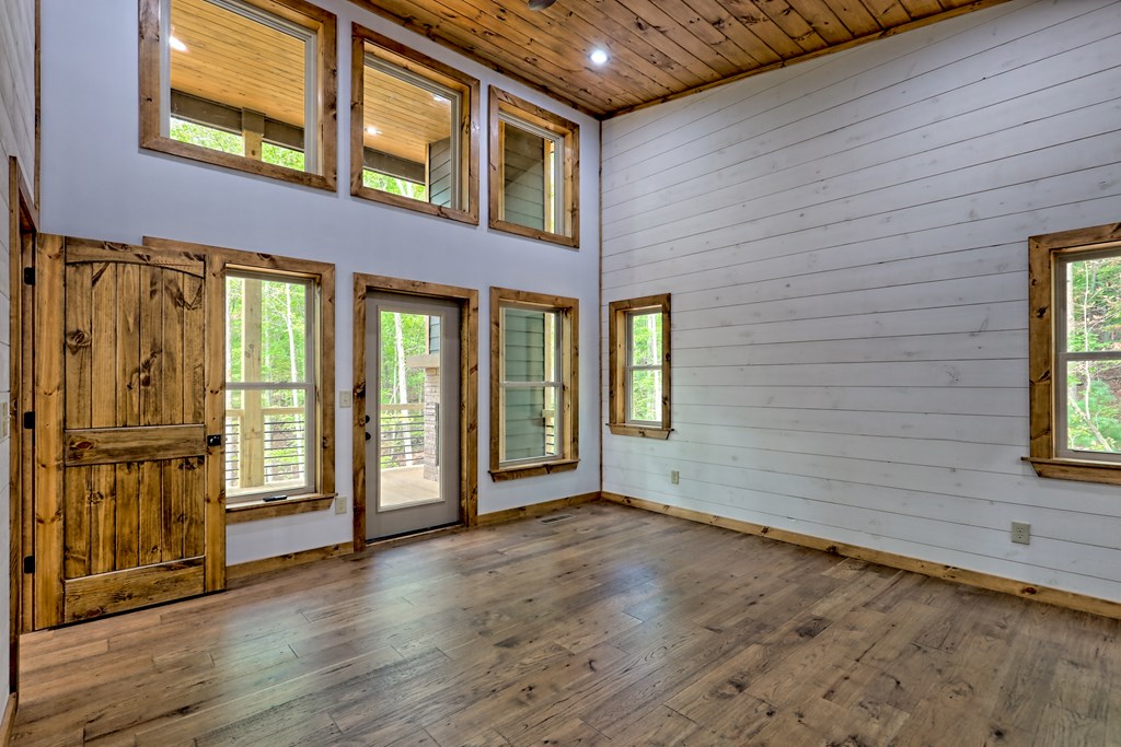 419284 Morganton Residential