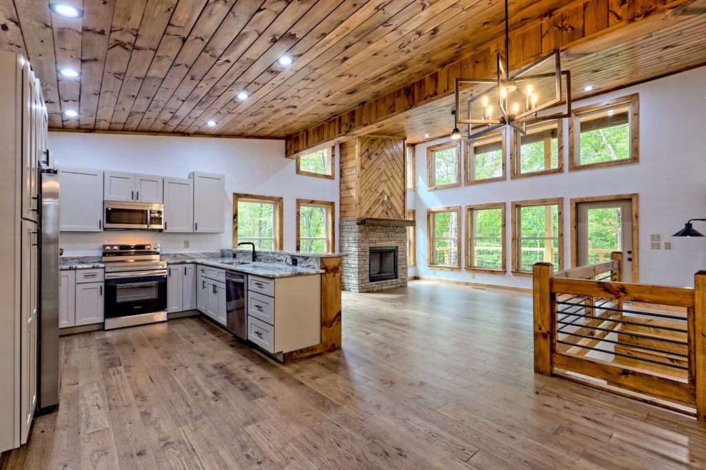 419284 Morganton Residential
