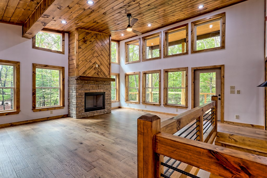 419284 Morganton Residential