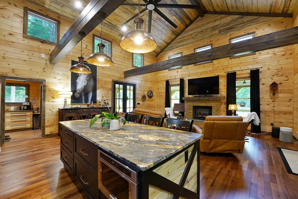 419287 Epworth Residential